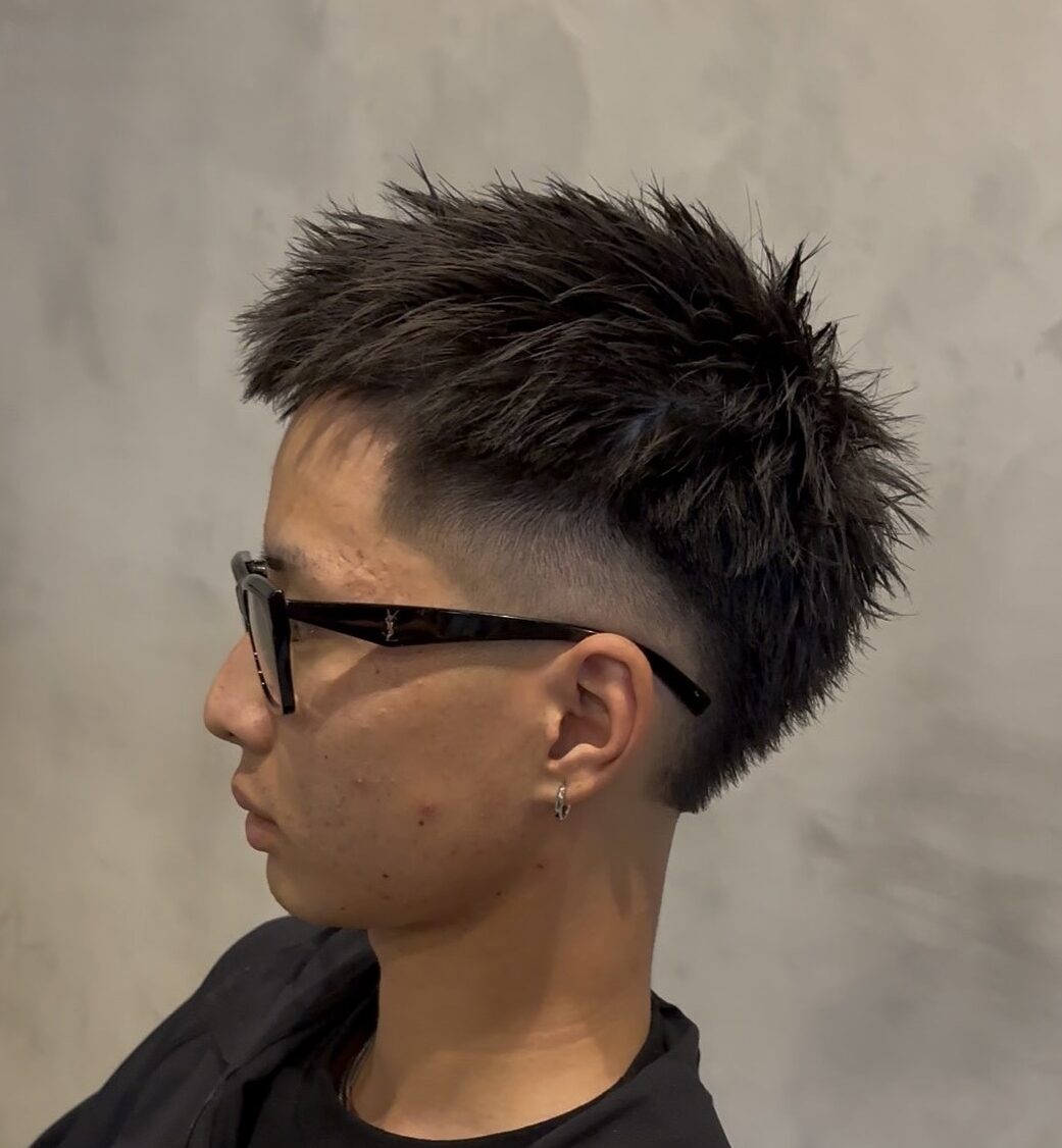 バーストフェード/スパイキーショート/ピンパーマ/姫路