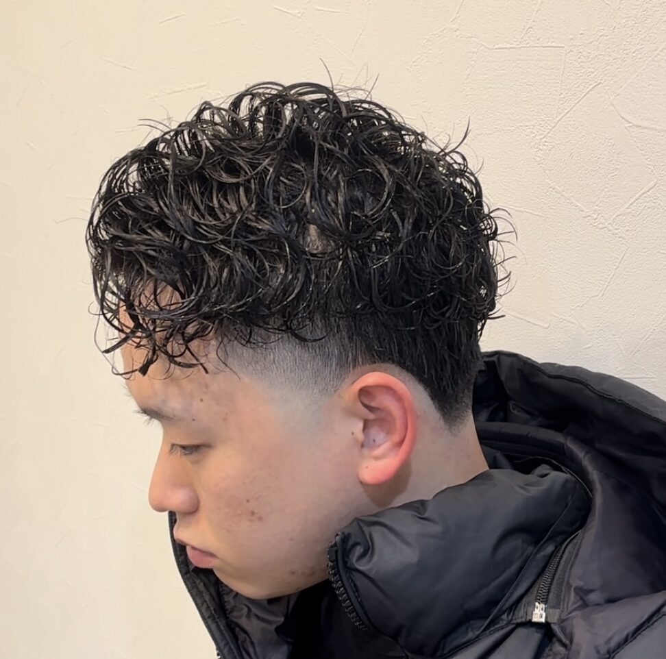 テーパーフェード/スパイラルパーマ/セントラルシー/姫路